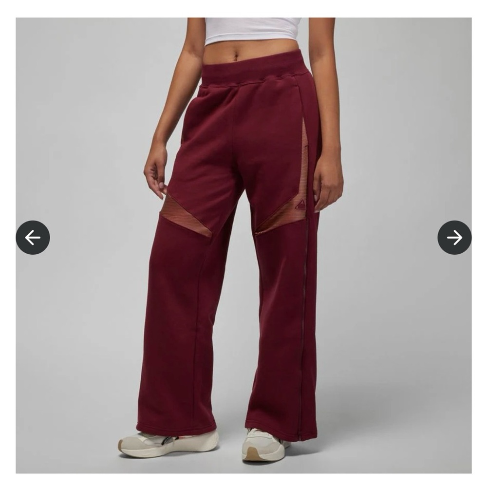 NWT Nike Air Jordan 23 Engineered Women's Fleece Sweatpants Large Cherrywood Red